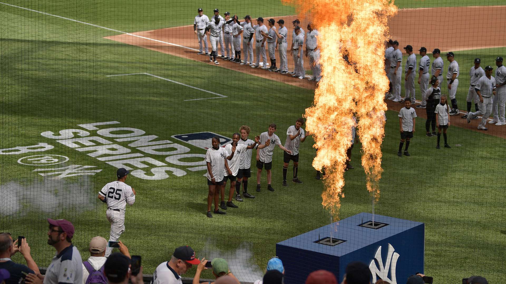 場和後防 場和後防